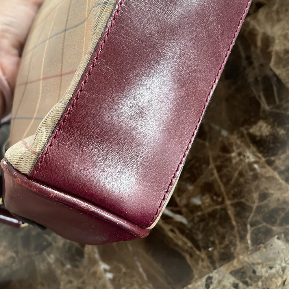 Burberry Crossbody - Picture 10 of 15